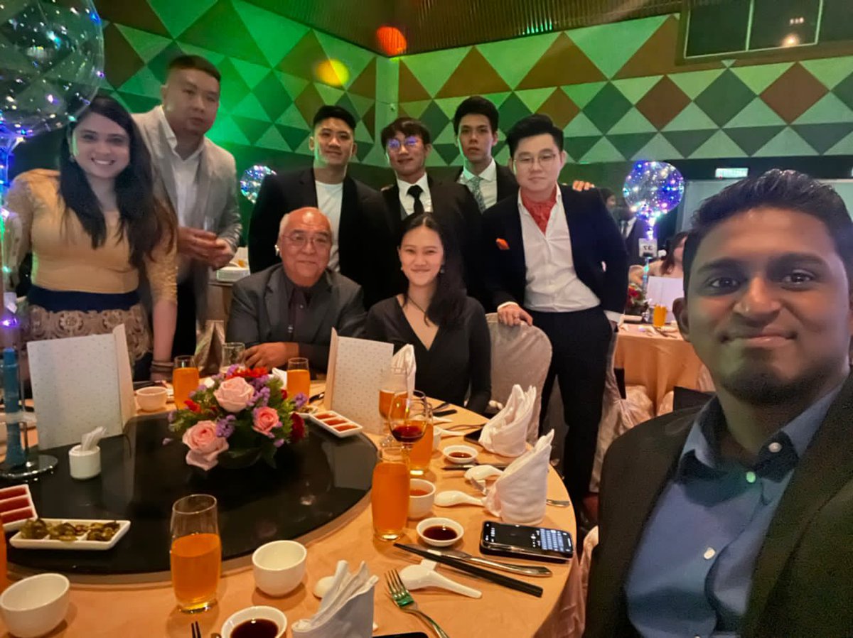 mahwengkwai's tweet photo. Team MWKA at the Selangor Bar Annual Dinner and Dance 2022. Our lawyers having fun and enjoying the party after two years!
#MWKA #selangorbarannualdinner2022 https://t.co/mQoF0Ht5wN