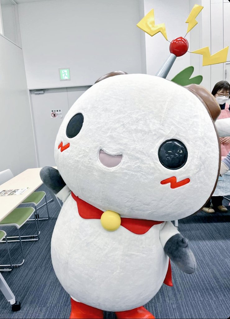 dripontrip's tweet photo. マルシェ、無事に終わりました～✨
大盛況でしたっ😊
ねり丸も来てくれて、大興奮の一日🎵
いらしていただいたお客様、ありがとうございましたっ☺ https://t.co/Y6iJRzWs7w