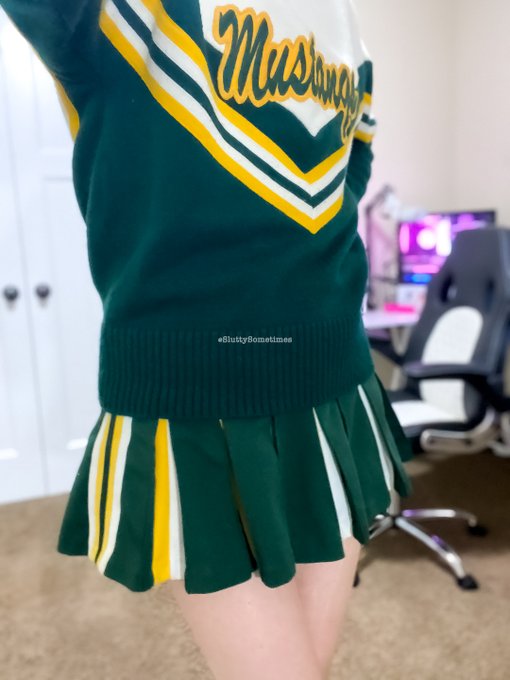 Green and Yellow anyone? https://t.co/fuujslrfmv<a href="/tag/locktober"class="tags"><span>#locktober</span></a>