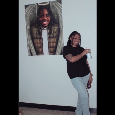 cherishlechea's tweet photo. #NewProfilePic https://t.co/75MdLqfkoN