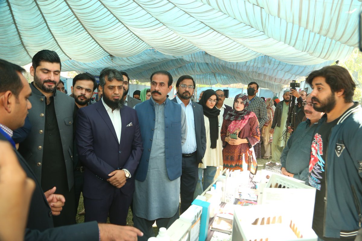 PTEVTACareers's tweet photo. TEVTA Punjab Career Division empowering women through skilling and providing economic opportunities through Job Fairs to connect to Employers. https://t.co/FT3nGVVRBe