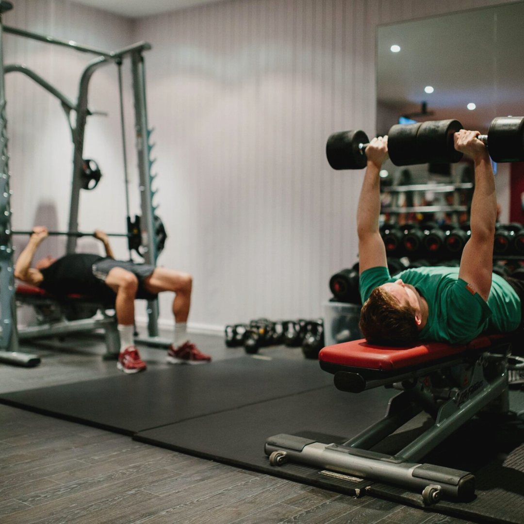 Beat the January rush to join the gym &amp; burn off your Christmas treats early💪⁣
⁣
*𝙉𝙊 𝙟𝙤𝙞𝙣𝙞𝙣𝙜 𝙛𝙚𝙚 𝙞𝙛 𝙮𝙤𝙪 𝙟𝙤𝙞𝙣 𝙩𝙝𝙧𝙤𝙪𝙜𝙝𝙤𝙪𝙩 𝘿𝙚𝙘𝙚𝙢𝙗𝙚𝙧*⁣
⁣
Are you ready to take on our Festive Challenges? ☃️⁣