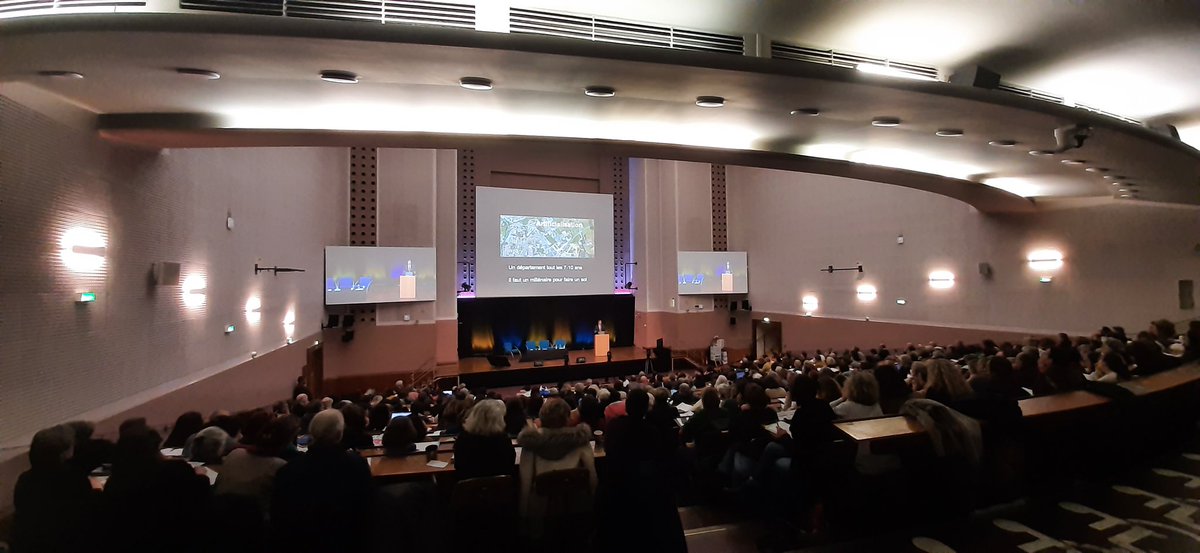 400 professeurs de SVT à l'écoute de Marc-André Selosse <a href="/Le_Museum/">Muséum national d'Histoire naturelle</a>
