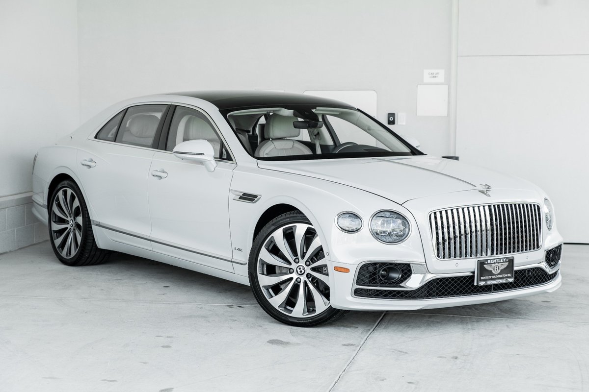 EAGDC's tweet photo. Don't just arrive. Thrive. Enjoy every moment behind the wheel of a pre-owned Bentley Flying Spur W12. 

Available at Bentley Washington D.C. 

#Bentley #FlyingSpur #preownedBentley #W12engine https://t.co/zPzqpAtR2v