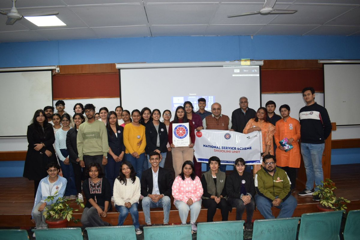 nss_shoolini's tweet photo. #NSS , Shoolini University organised Elocution on #ConstitutionDay2022 to learn the  fundamentals &amp; growing importance of written Constitution. 
#SamvidhanDiwas2022 @_NSSIndia @NSSRDChandigarh @Nyksindia @StateNSScellCHD @nykshimla @YASMinistry @ianuragthakur @AmritMahotsav https://t.co/R7LIwA5U8e