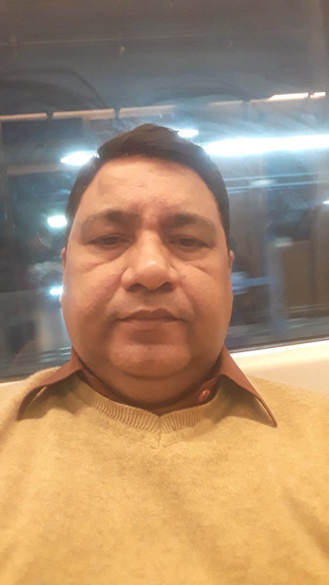 mahender1565's tweet photo. @swamidipankar Gurukul parampara dobara  aani hi chahiye jis se mere desh ka naitik uththan ho https://t.co/qjZAtZX1Up
