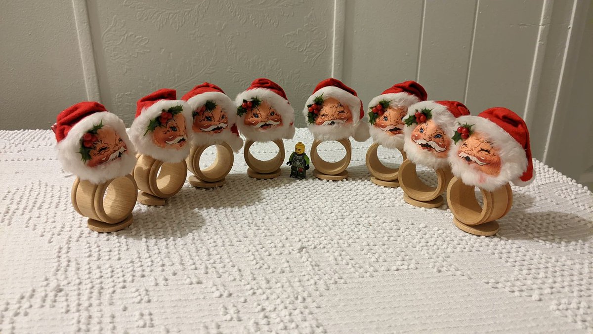 8 Annalee Santa Claus Napkin Rings Christmas Dinning Accent etsy.me/3GO8SFc via @Etsy #annalee #napkinrings #Christmas #SmallBusiness #EtsySellers