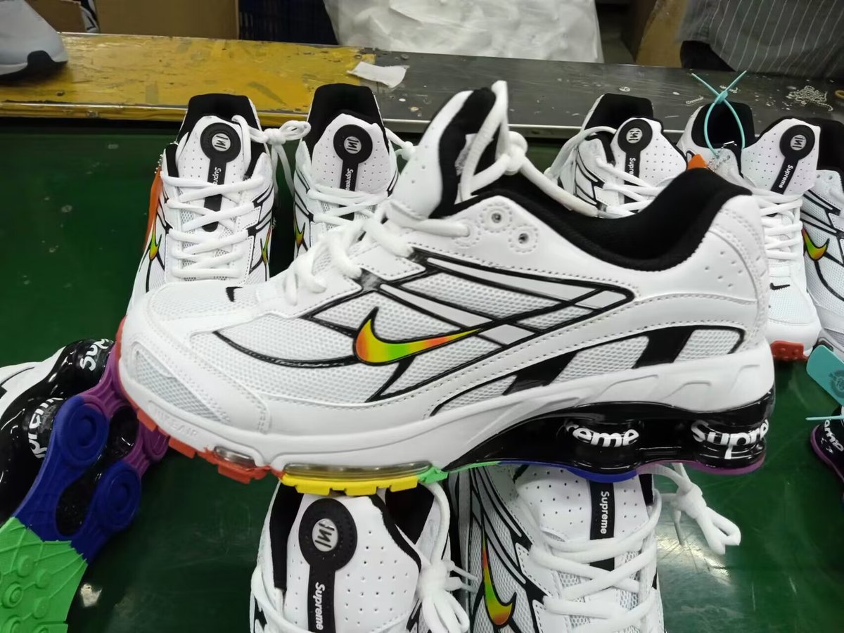 ason_sun's tweet photo. ⚠️Shoes only provide wholesale, factory direct sales.  Need to buy please contact on messenger or add whatsapp.
Whatsapp:+8615105939977 +8613386926758
WeChat:+8615105939977
#wholesale #supplier #factory #vendors #shoes https://t.co/VShAcJl0wd