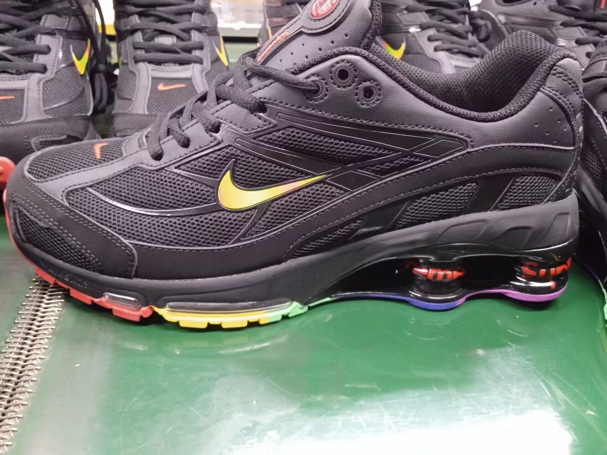 ason_sun's tweet photo. ⚠️Shoes only provide wholesale, factory direct sales.  Need to buy please contact on messenger or add whatsapp.
Whatsapp:+8615105939977 +8613386926758
WeChat:+8615105939977
#wholesale #supplier #factory #vendors #shoes https://t.co/VShAcJl0wd