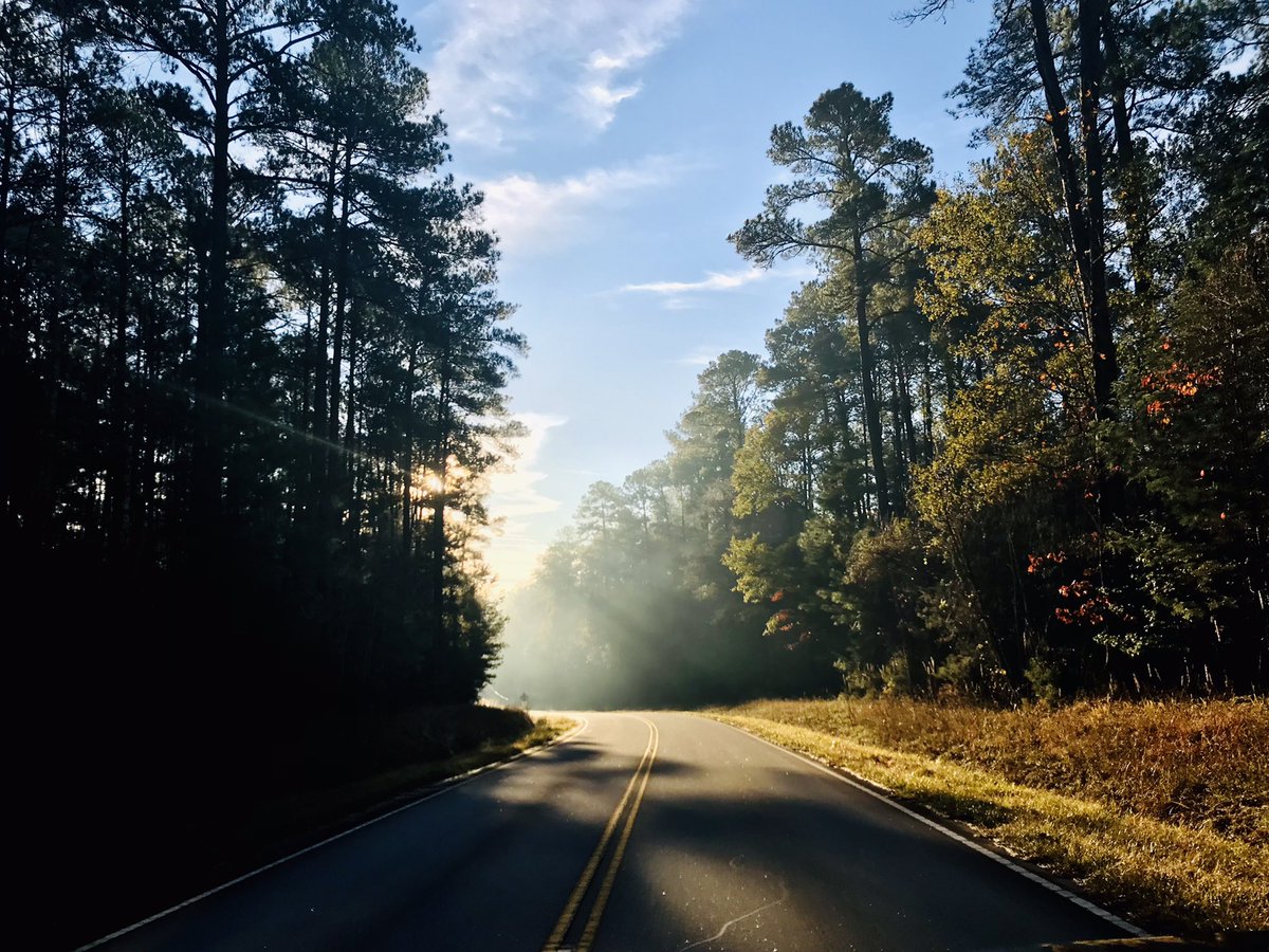 RT @greenkayak73: Morning fire
South Carolina Upstate https://t.co/aG1QU8JjjR