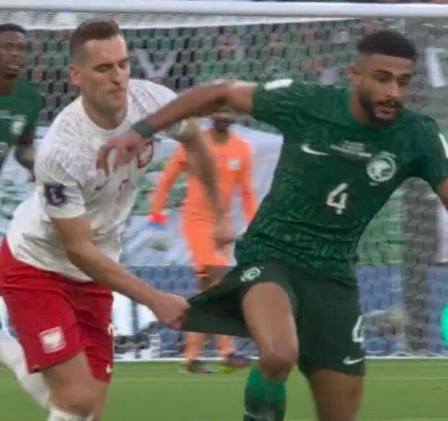 غايب tweet media