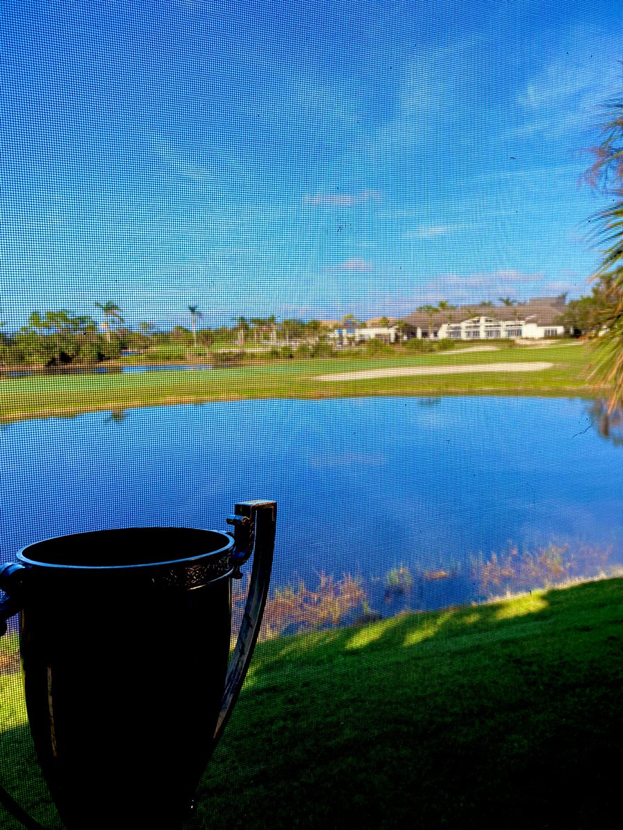 TheRealCaveCup's tweet photo. 9 1/2 months til next year’s cup. Better start grinding now #redsquad #blacksquad #krullmyboi! https://t.co/Vo4bTQJe6f