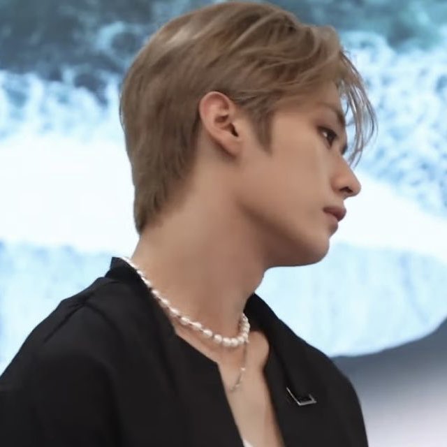 leeminholooks's tweet photo. 🖤 https://t.co/DXoVRf4gTD