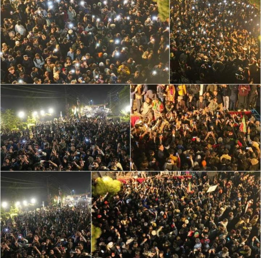 StreamzyraApp's tweet photo. Fear has no policy
Surrender has no option
Proud moments for me now that i am Working with you Just for Sake of Better Pakistan from last 14 years
#ThanksAllah
#CaptainImranKhan
#حقیقی_آزادی_فائنل_مارچ https://t.co/TVYlijeN7A