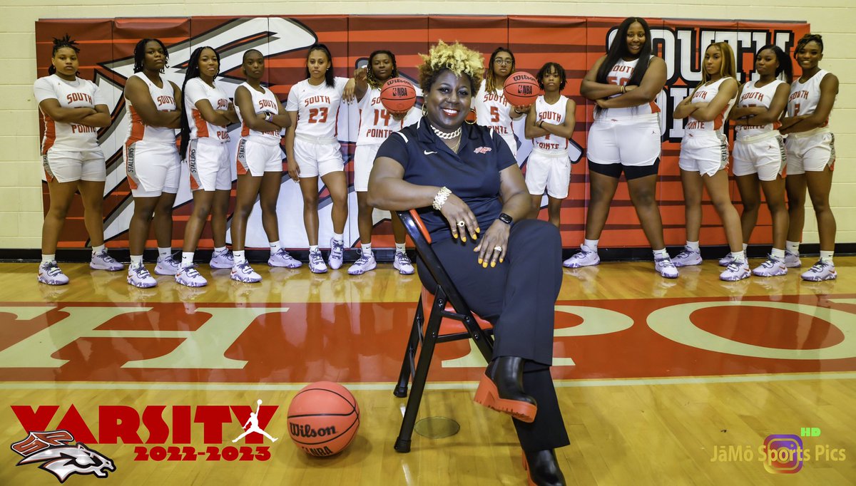 After a GOOD FIGHT on last night!! We’re back at it again today!! It’s #GameeeDayyyy 
When: 11/26/22 @ 8:30pm
Where: White Knoll High School
Against: NORTH AUGUSTA HIGH

Online Tickets can be purchased at a1hoopsbasketball.com