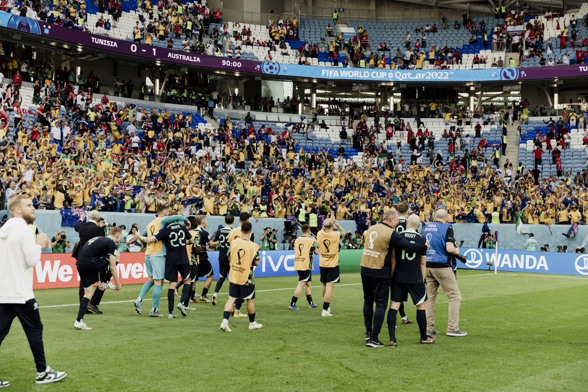 Socceroos's tweet photo. To our Aussies abroad and at home, 

Thank you for the incredible support. 💚💛

That was for you, enjoy the moment 🙌

#GiveIt100 #Socceroos #FIFAWorldCup https://t.co/NsWa68sWsH