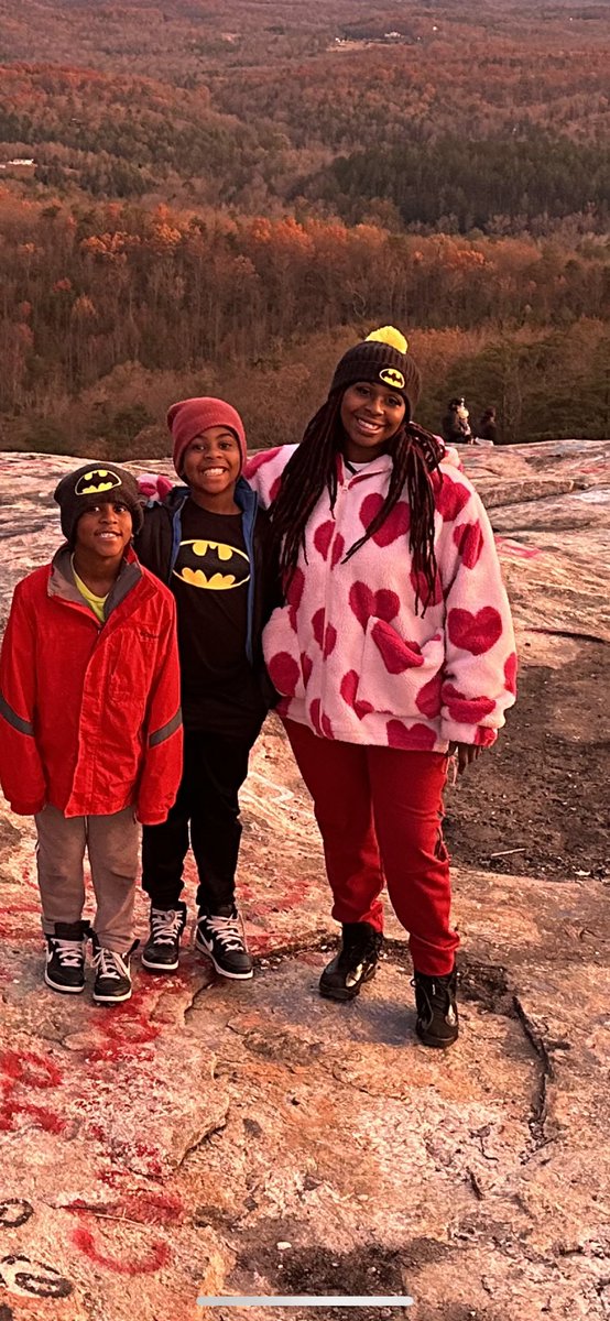 Latashajonesedu's tweet photo. #Theyneedme #Ineedthem #singlemomdutties ✅✅✅🥰🥰🥰 https://t.co/U0AwSJHAJG