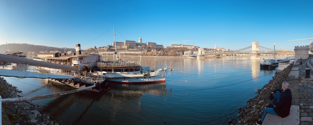 bfcpage's tweet photo. Enjoying wandering along the Danube in Budapest https://t.co/9nLgwsE8iU