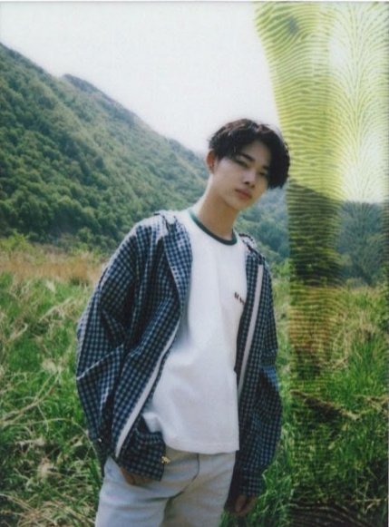rikiarchive's tweet photo. still the peach boy, my first love #ni_ki #니키 https://t.co/2rVSOEwQ0i