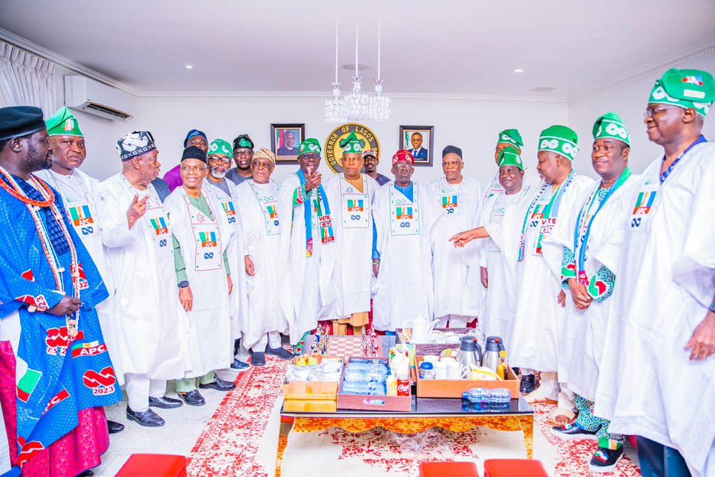 Gentle_Comrade1's tweet photo. The crowd in Teslim Balogun stadium is unprecedented as the presidential candidate of the APC swept clean all the electorates in the economic capital of NIGERIA.
#renewedhope2023
#BatShet23
#APCalltheway https://t.co/iqtPTMQNZf