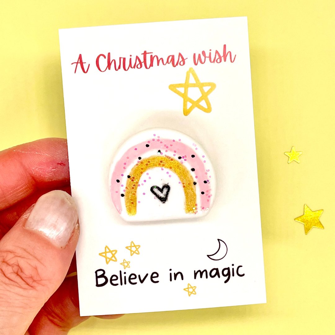 madebyjaneB's tweet photo. Happy #crafturday ! I have lots of tiny cute #stockingfillers , if you’re looking for #Christmasgifts ! 🎄⭐️❄️💛
#shopindie #CraftBizParty #YorkshireCraftHour #NetworkWithThrive #StockingFillersDay #shoponline
https://t.co/ML11LOQeoQ https://t.co/ZZLW8y0BCJ