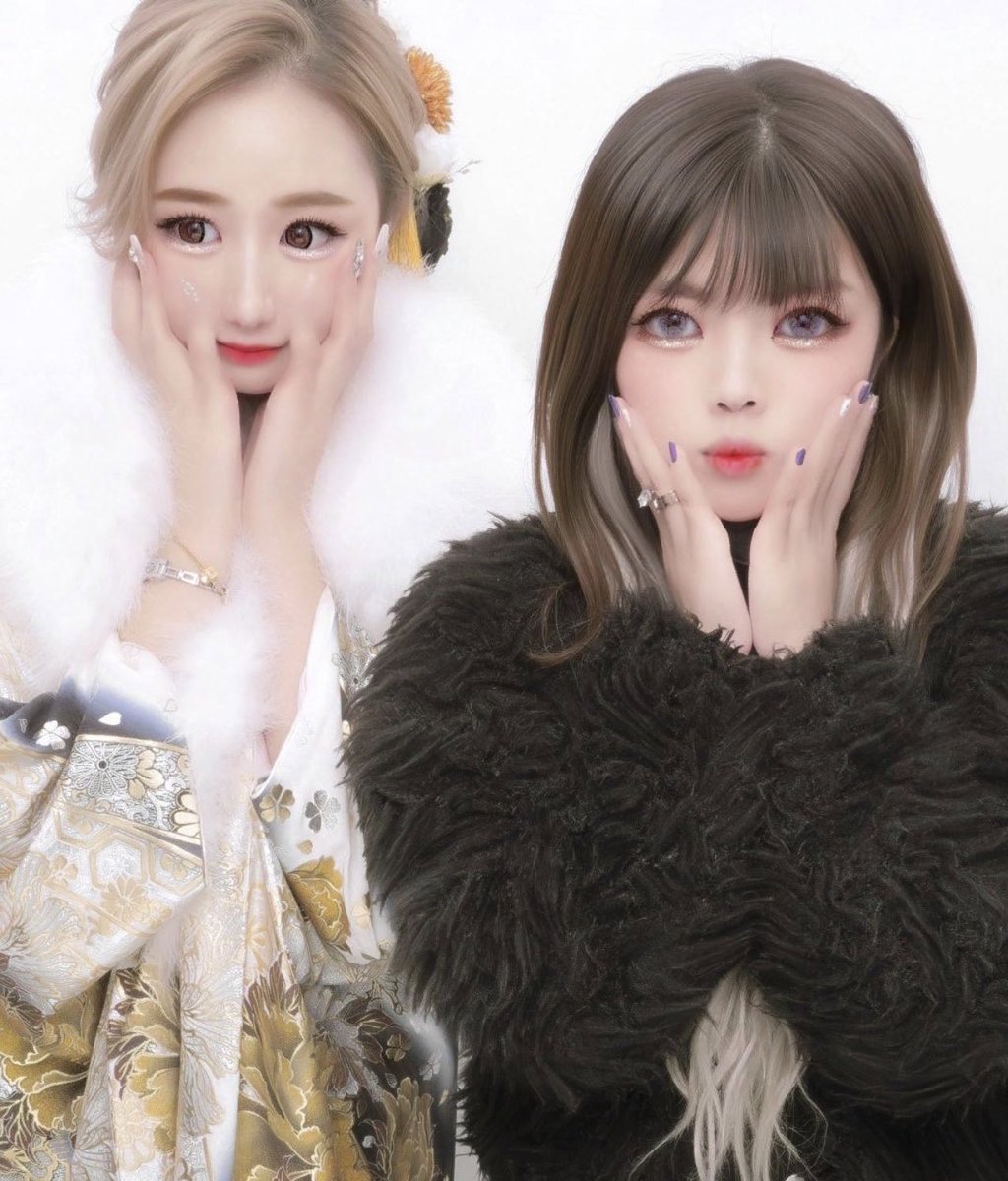 1428sMami's tweet photo. 🍾 https://t.co/nGnrfqgvNP