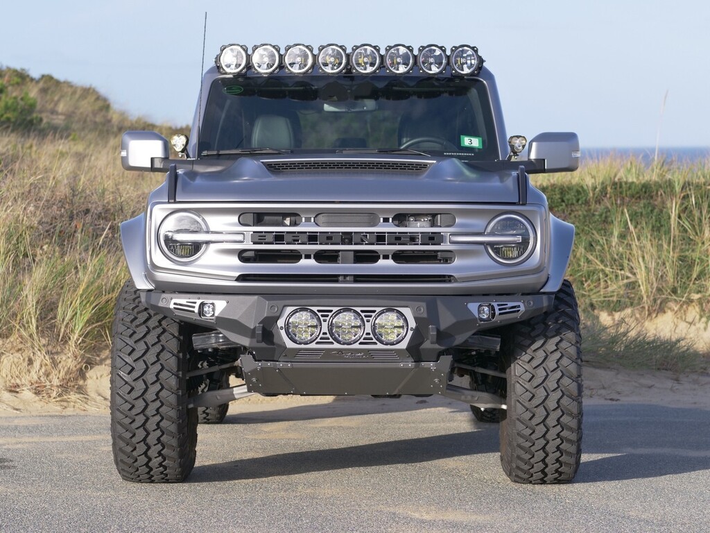 Addoffroad's tweet photo. I would drive it. Would you? 😍

📸: Hyannis Auto Accessories

#addictivedesertdesigns #addoffroad #fordbronco #bronco #ford #classicbronco #offroad #fordtrucks #fordbroncodaily #fordsofinstagram #trucks #fordnation #fordtruck #fullsizebronco #classicfordbronco #lifted #outerb… https://t.co/KibyeY81KS