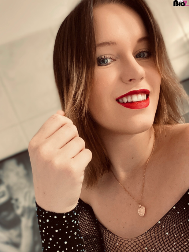 Lust auf #Cam2Cam mit #NinaKönig? ->  shrt7.com/NinaKoenig