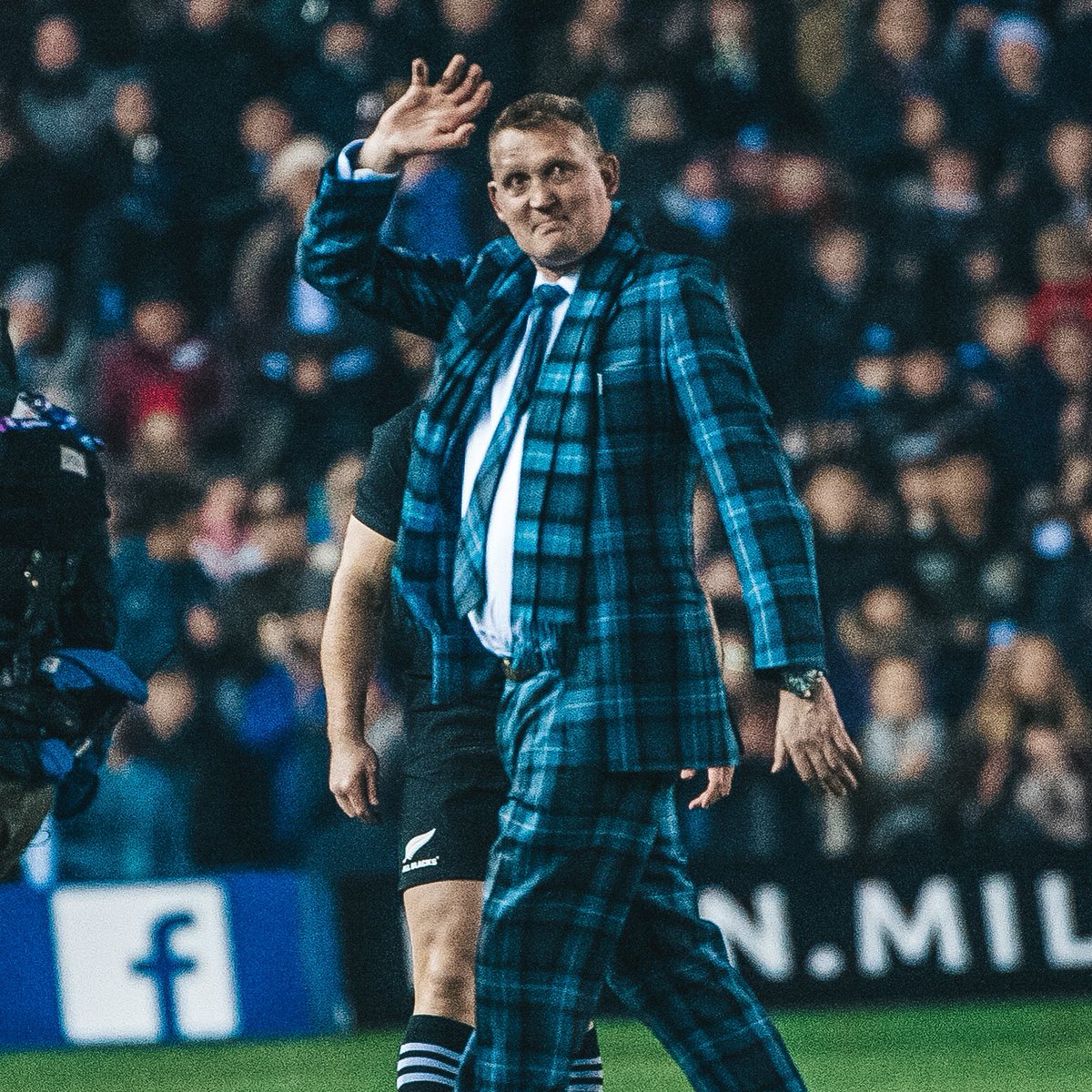 AllBlacks's tweet photo. We are saddened to learn about the passing of @DoddieWeir5. A titan on the field for @Scotlandteam and an inspirational figure off the pitch. Rest in love, Doddie. 🖤🤍 https://t.co/AZMf2G26z6