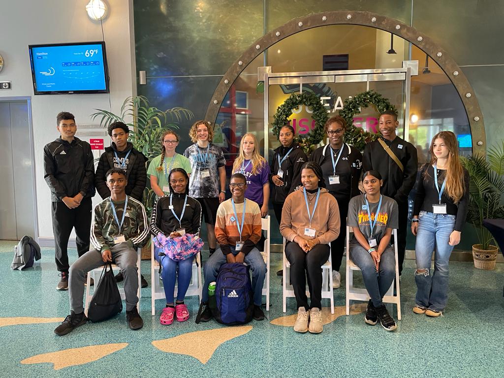 YCS_bda's tweet photo. Meet our YCS 2022 Conservation Group!
The act of safekeeping existing resources for present and future generations.
#ycs #ycs2022 #Conservation #youth #bermuda #buei #climatechange https://t.co/seds9Tb4IO