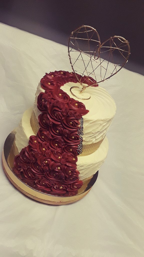 Mrs. May is celebrating turning 70 and she asked me to make her birthday cake. Love me some her. #4thgradeteacher <a href="/AlexanderEle900/">Alexander Elementary</a> <a href="/PrincipalSDavis/">Shannon Davis</a> <a href="/jmcss/">JMC Student Senate</a> <a href="/suptking/">Marlon D. King</a>