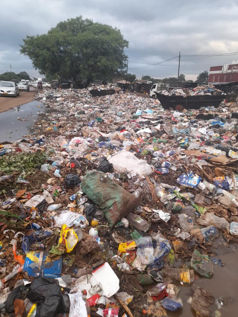 EMAeep's tweet photo. Activities being done under the Zero Tolerance to Environmental Crimes operations include removal of Illegal waste dumps, backfilling of illegal sand abstraction sites, vehicle emissions &amp; hazardous substances inspections among others. 
#zerotolerancetolitter
#cleancities https://t.co/EVgev4Q5Wp