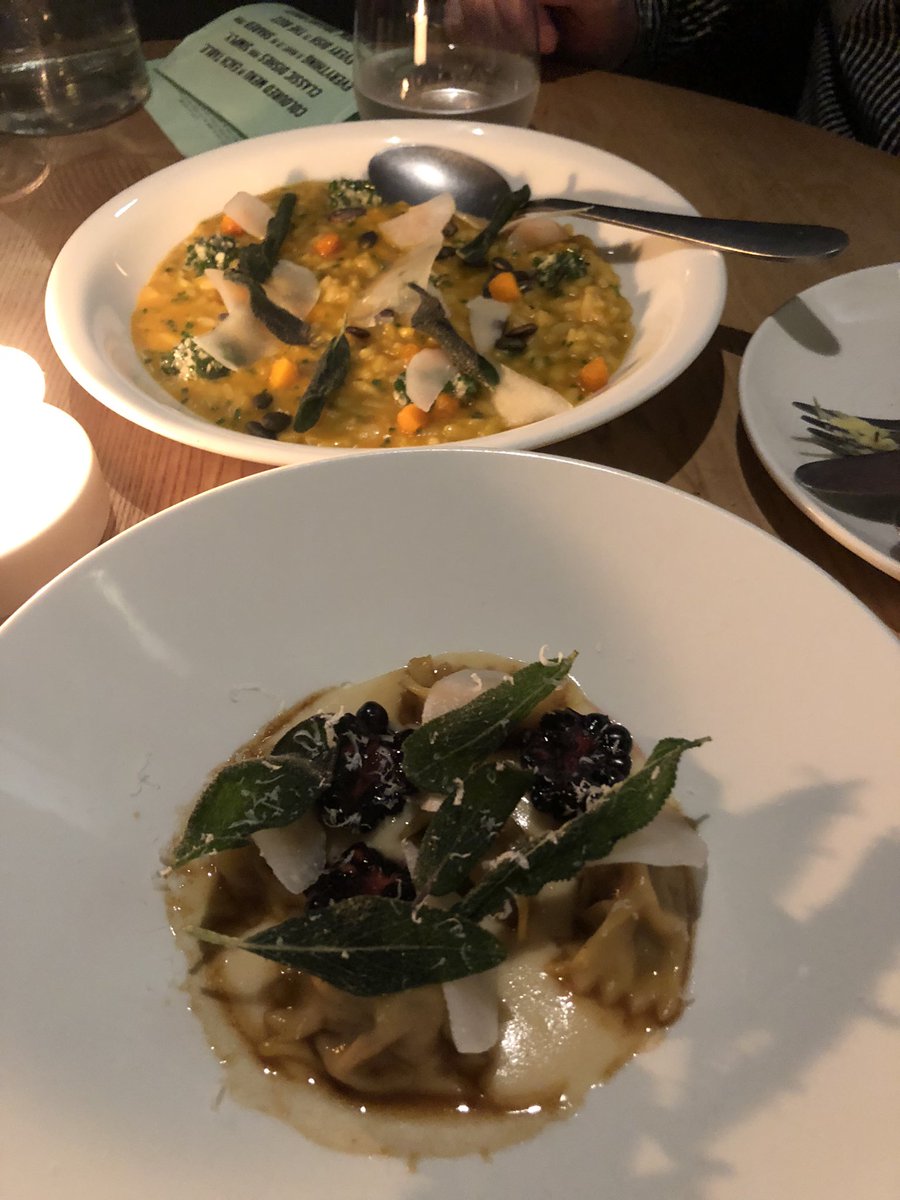 JonathanOliv71's tweet image. @kevinKBburke @LibraryStDublin My go to joint for cracking food, tunes and wonderful service. Every bite is meticulously curated in terms of texture and taste. Ingredients are through the roof. But the fun is in the atmosphere and sense of giddiness. Many thanks to all the team.