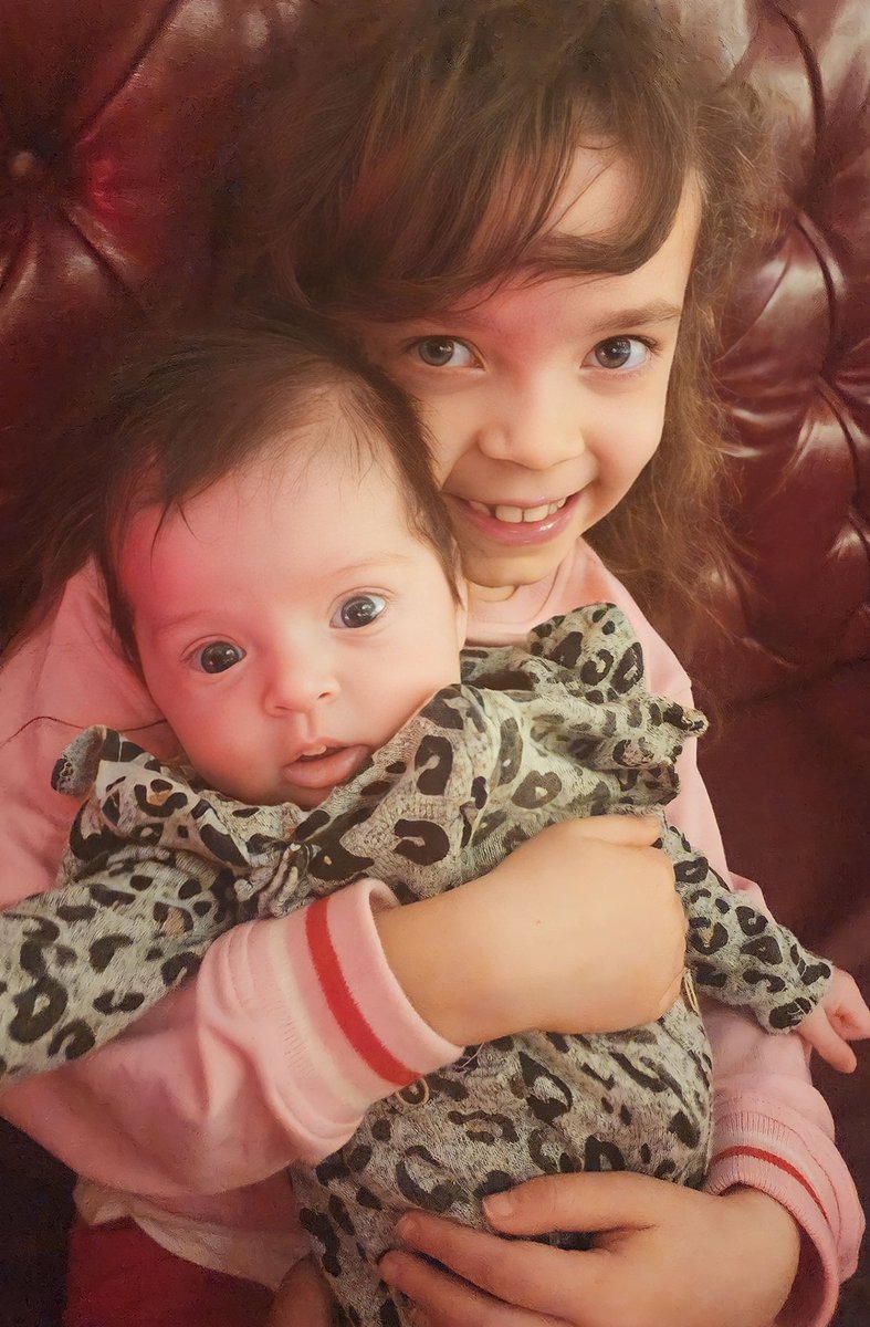 BabyChanelworld's tweet photo. My new bestie and she doesn't even know it yet! I finally got to hold my little niecey Riley Rose 

Parents are -@iamsethrose and @shanrox1207 https://t.co/kxKRL6QG8z