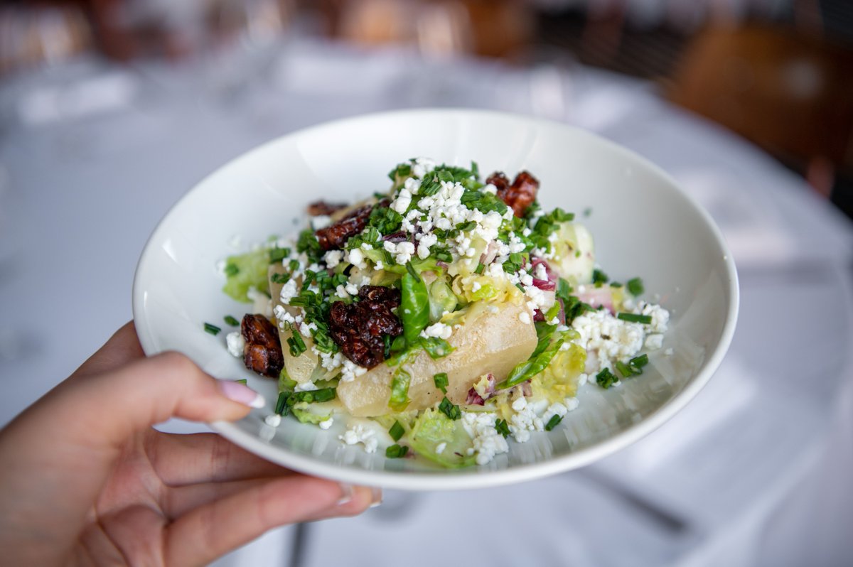 rochambeaubos's tweet photo. Something light for you after the holiday 🥗 Chef's Brussels Salad made with chevre mousseline, candied walnuts, endive, &amp; poached pear 🍐✨ #RochambeauBos https://t.co/kkeWjiWE5x