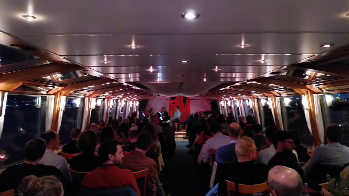 ChristianSoult's tweet photo. Mit auf der ausgebuchten #GreenFerry war gestern die Hamburger Talkrunde mit @sigmundinho von @Wildplastic_com, @ChrSchad von Planet A Ventures, Lars Blinda von @Otto und Katharina Peterwerth von Haniel. Schöne Praxisbeispiele für nachhaltiges Handeln. cc @kathabeck @P_Buddemeier https://t.co/BFHomNOcEL