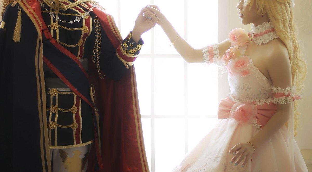 vansinnee's tweet photo. Teaser for our WMMAP shoot~

📷: Ron Dela Cruz
__________________________________________
#wmmap #manhwa #whomademeaprincess #athanasia #claudedealgerobelia #cosplay https://t.co/SvXFZWIzCs