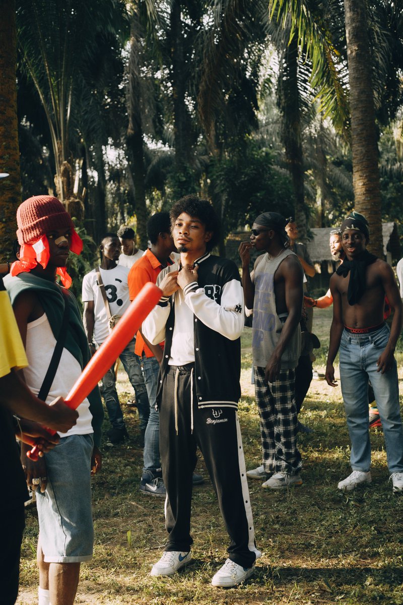 Benjaminmj (@benjaminmj5) on Twitter photo All my life You’ve been telling me lies
Like say the winner no Dey win when e Dey try
But I been winning these battles
Front line
I’m not these rappers who usually front lines…… - VECTOR BTS From Mercy 🎵 Vector Ft Seyi Vibez Directed by <a href="/oluthewave/">Atlantic Ocean</a> All my life You’ve been telling me lies
Like say the winner no Dey win when e Dey try
But I been winning these battles
Front line
I’m not these rappers who usually front lines…… - VECTOR BTS From Mercy 🎵 Vector Ft Seyi Vibez Directed by <a href="/oluthewave/">Atlantic Ocean</a>