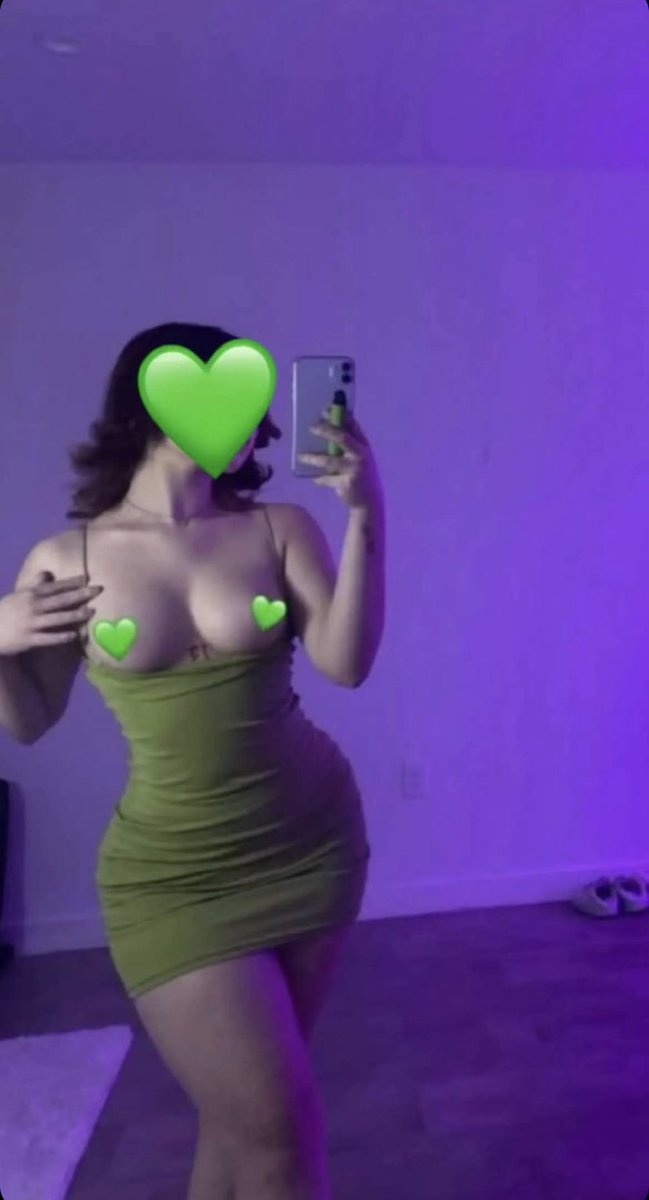 سمعوني اقوى تشجيع للمنتخب 😜
#ديوووث_بدوي 
#ديووث