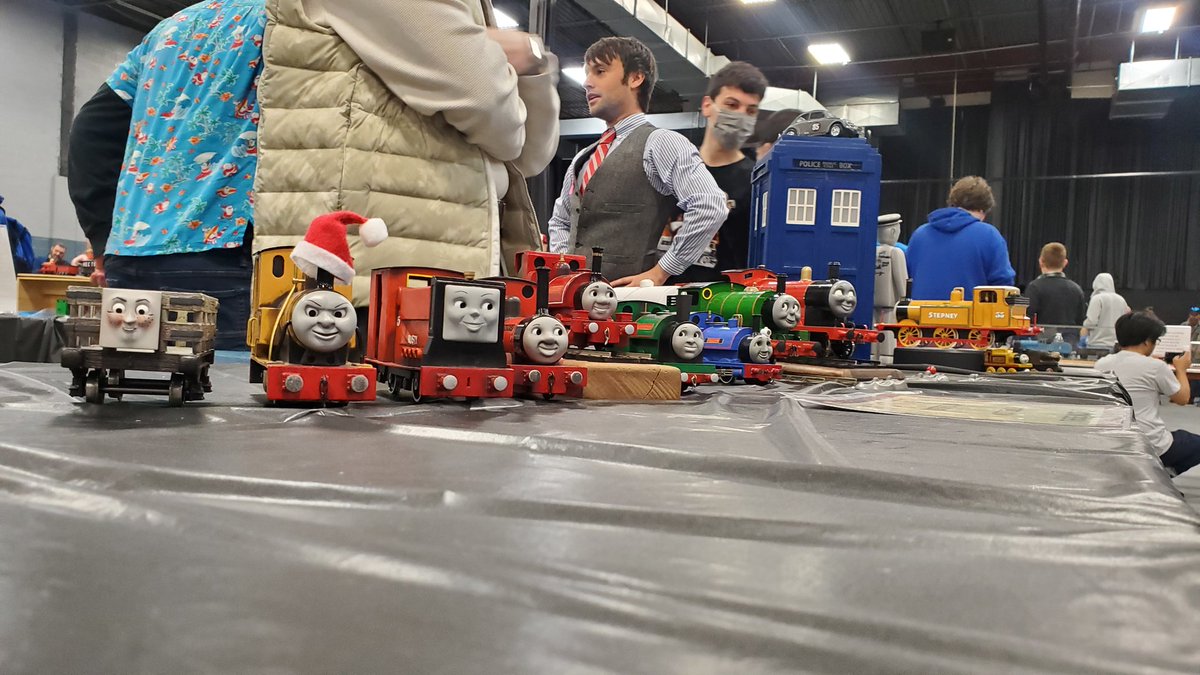 TheSludgeTender's tweet image. The first day of SludgeCon is here !!! 

Hope everyone can make it out !!

#SludgeCon