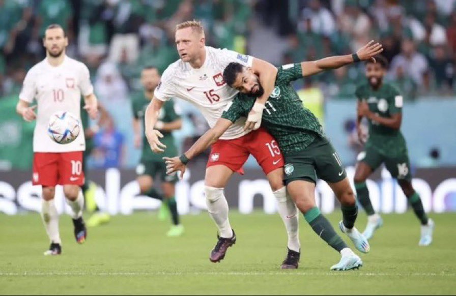 لا والله ؟ خذه معك البيت مره وحده

 #السعوديه_بولندا
