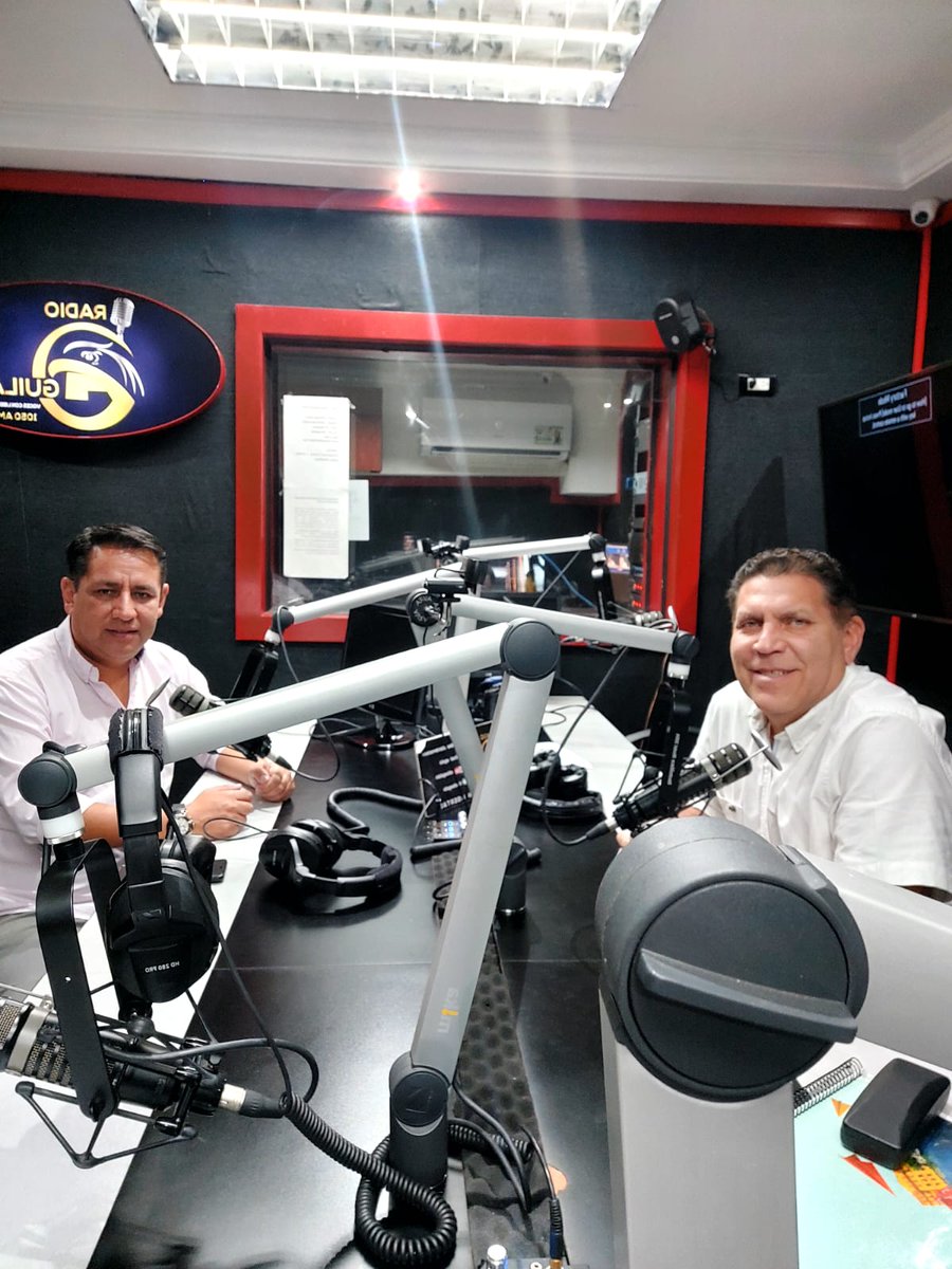 El Presidente de la <a href="/fenacapturec/">FENACAPTUR</a> <a href="/HMunetonZ/">Ing.Ind Holbach Muñetón Zaporta. Mgs.</a>  y el Presidente de la Cámara de turismo del Azuay <a href="/juanvanegasv/">Juan Vanegas Vintimilla</a> en entrevistas en medios de comunicación en la ciudad de Guayaquil promocionando la provincia y la Ciudad de Cuenca 
<a href="/aagentourazuay1/">aagentourazuay</a> <a href="/AsoHotelAzuay/">ASOCIACION HOTELERA DEL AZUAY</a>  <a href="/GUIASAUSTROEC/">GuiasTurismoEcAustro</a>