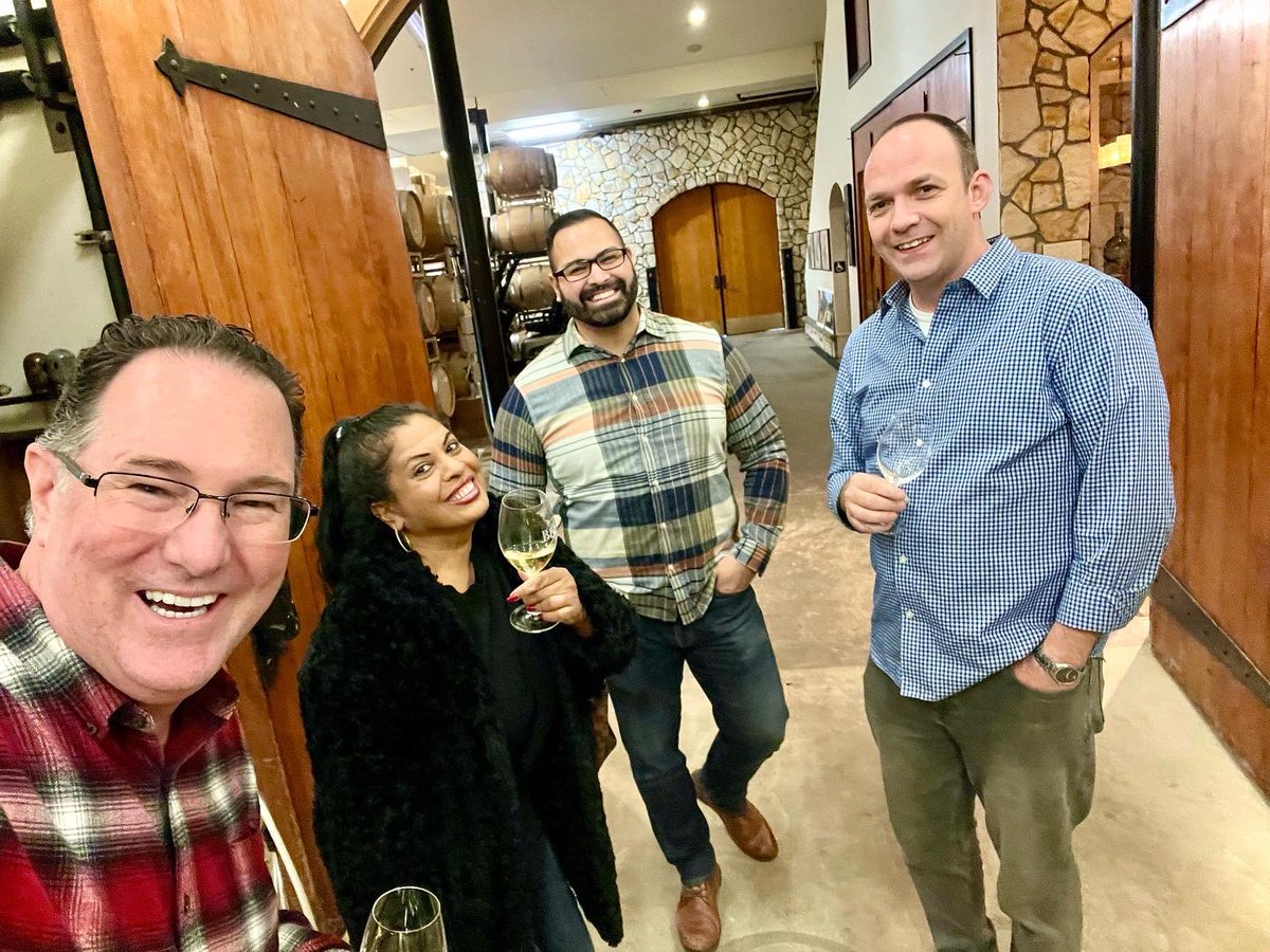 RoebuckSteve1's tweet photo. @BellWineCellars thanks for a great #winetasting experience the other day
@Constan70997526 @CoastCabCritic @Noles31BB @AmauryCarrasco #foodiechats #NapaValley #cabernetsauvignon #wineintheglass #winepairing #winelovers #wine #eat #sommchat #redwine #winelover #sommelier https://t.co/QF3KIRVY6Q