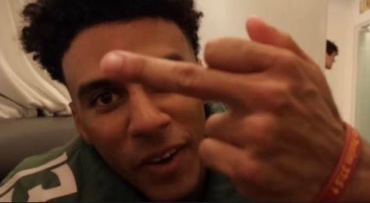 Justn_James's tweet photo. @UFBarstool https://t.co/WiNRn6pkVx