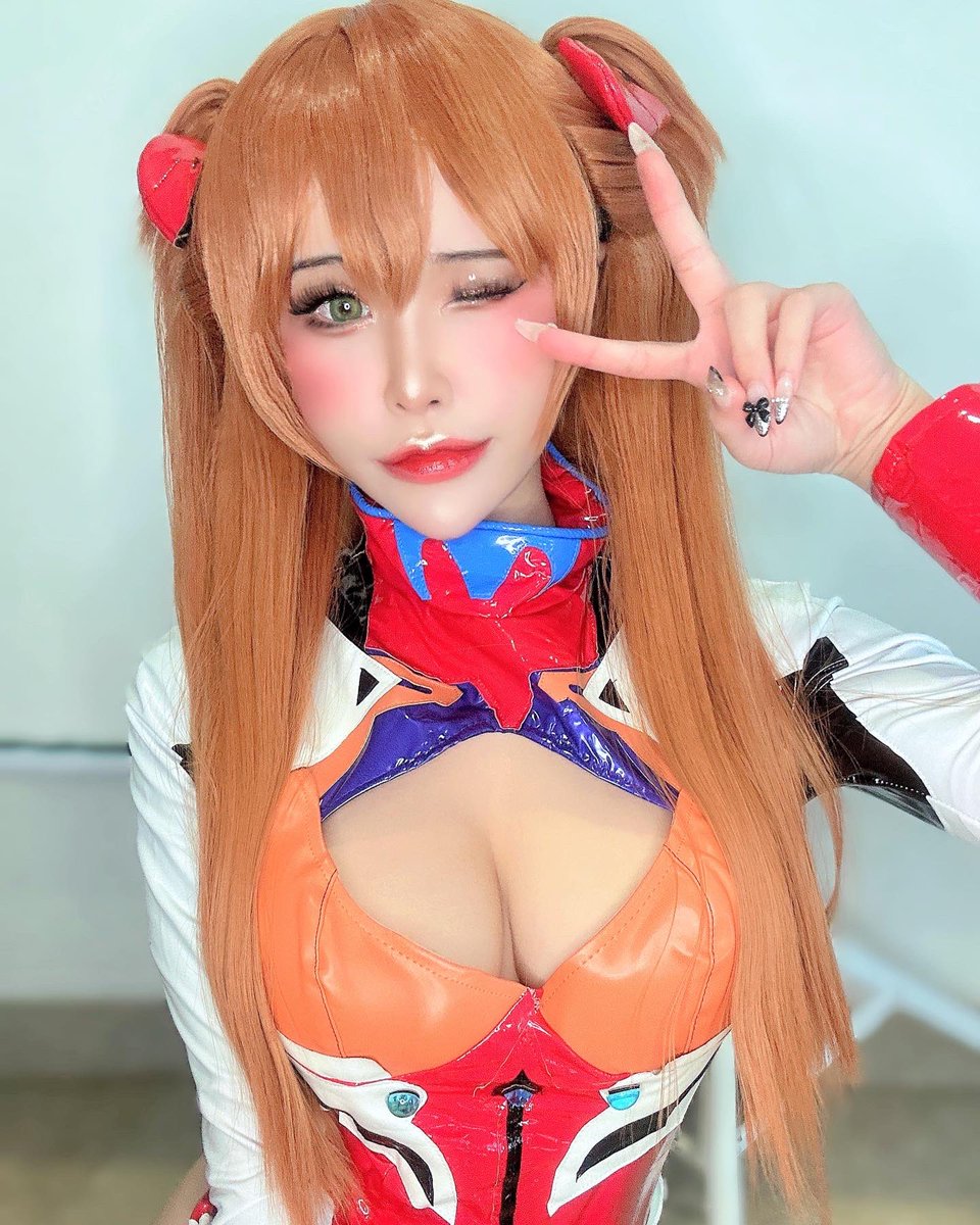 福利姬PLANT LILY 💗分享的黄推图片2 - 网红私拍内容