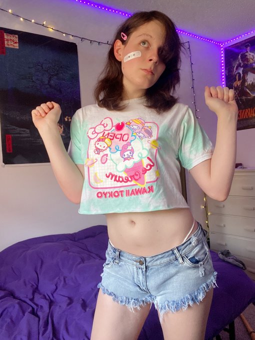 1 pic. i am death.. full set on OF ;; https://t.co/pww0cv2I3C