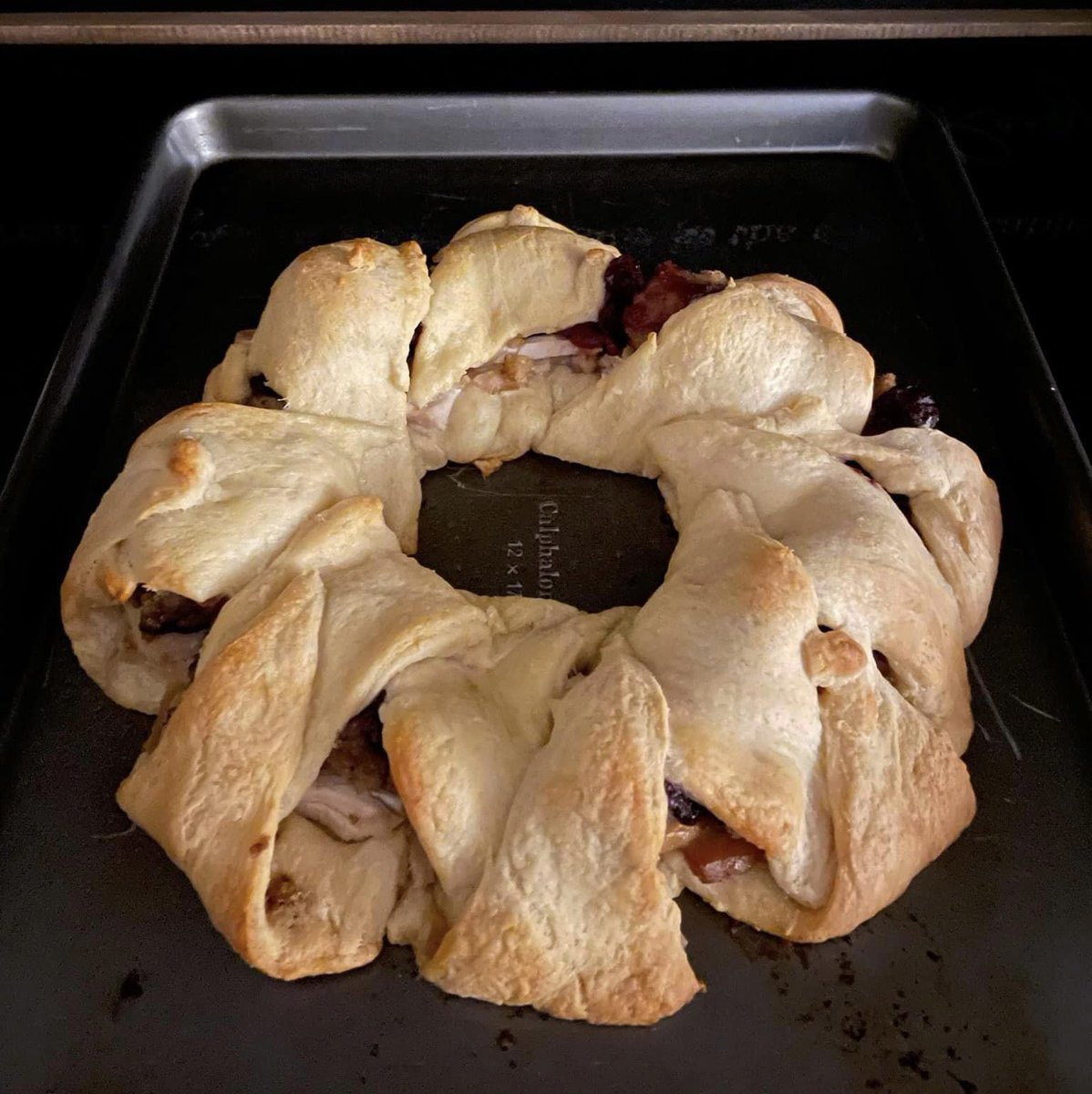 CHFTYPizzas's tweet photo. One of the best parts about Thanksgiving are the leftovers. What’s your favorite post-Thanksgiving dish to make with leftovers? https://t.co/XWccHVb7LW