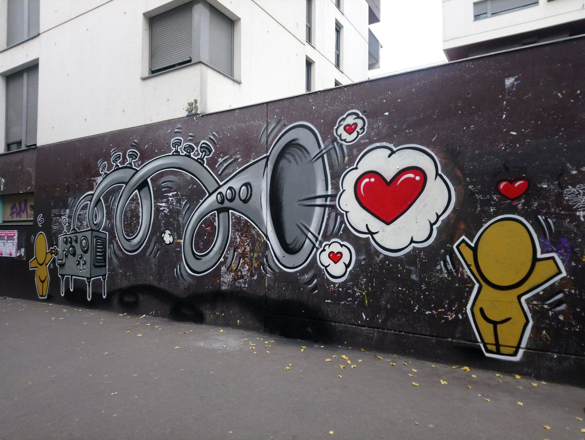 oungawa's tweet photo. #jace #gouzou #MathGoth #streetart #urbanart #wallart #spraypaint #graffiti #mural #muralismo #callero #callejero #artederua #arteurbano #artedistrada #graffitiart #paintedcities #paris #arturbain #fresque #funny https://t.co/rjnwVxafui