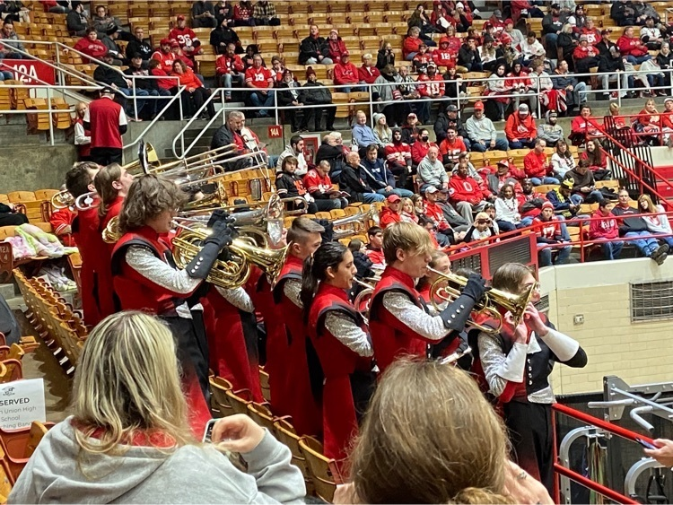MUEVS_Super's tweet image. Not everyday can the Milton-Union High School Band of Pride say they played at the OSU Marching Band Skull Session on OSU-Michigan Saturday! #LastingMemory #BulldogPride