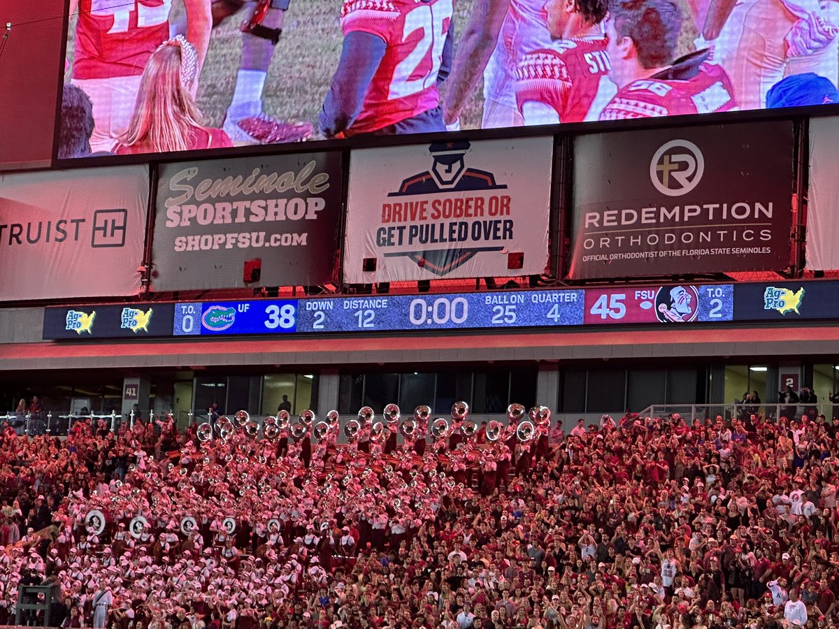 FSUKXAZ's tweet photo. Epic game despite the bad defense. Amazing tailgate, sold out, night game, fireworks, crazy fans. Beating your rival is always fun! Gators suck! Go Noles! Great way to end the 2022 regular season! #FSU #Noles #GoNoles #FearTheSpear #FSUFootball #FSuvsUF #FSUvsFU #GatorsSuck https://t.co/Nia5zEUqo1